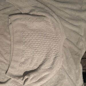 Universal Thread Off-White Knit Sweater
